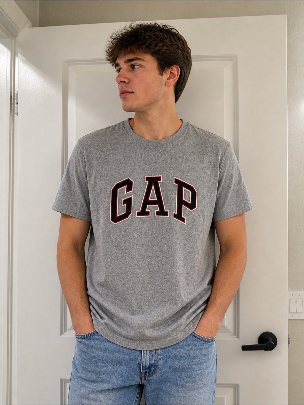 Gap t shirt